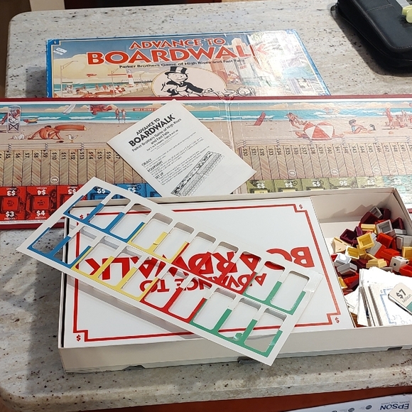 Advance to Boardwalk Game - Picture 7 of 7